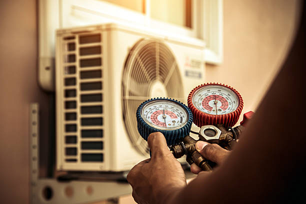 Professional Hvac Installation technician working in Cedar Ridge, CA